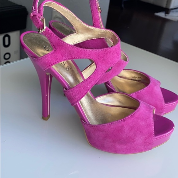 SHOES! - Picture 6 of 6